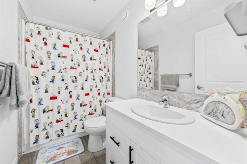 170 Magnolia Square Se, Calgary, AB 