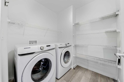 170 Magnolia Square Se, Calgary, AB 