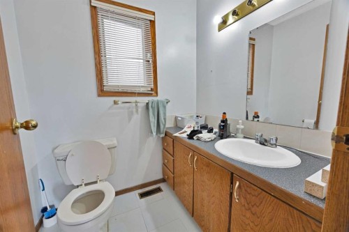 1727 12 Avenue Sw, Calgary, AB 