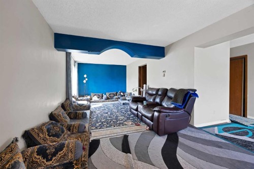 1727 12 Avenue Sw, Calgary, AB 