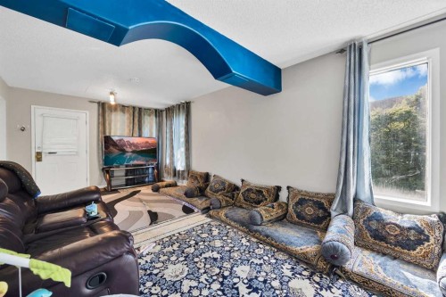 1727 12 Avenue Sw, Calgary, AB 