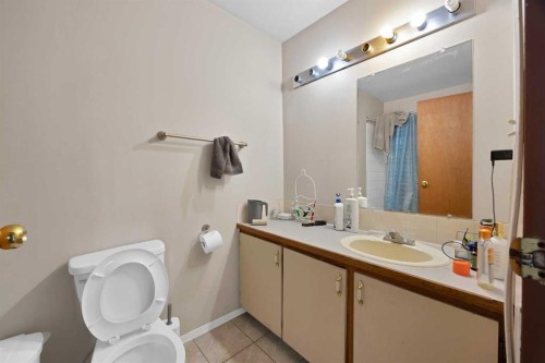 1727 12 Avenue Sw, Calgary, AB 