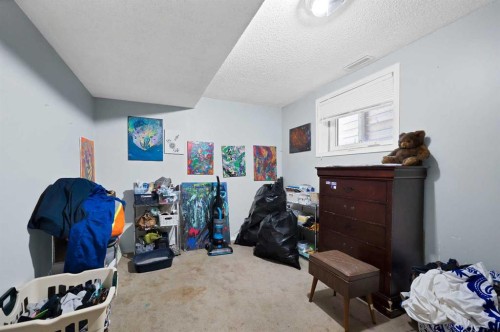 1727 12 Avenue Sw, Calgary, AB 