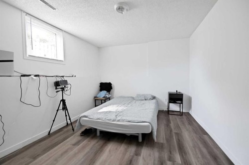 1727 12 Avenue Sw, Calgary, AB 