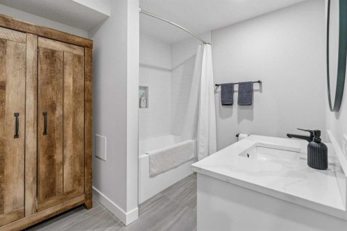 38 Cranleigh Common Se, Calgary, AB 