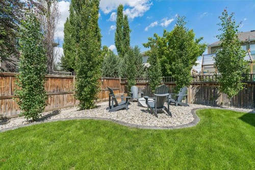 38 Cranleigh Common Se, Calgary, AB 