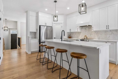 38 Cranleigh Common Se, Calgary, AB 