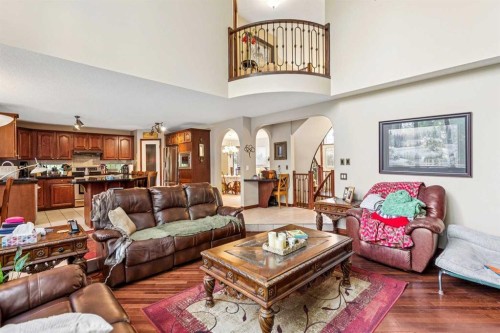 27 Valley Creek Bay Nw, Calgary, AB 