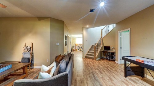 106 Derochie Drive West, Claresholm, AB 