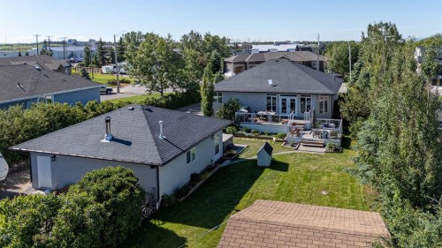 106 Derochie Drive West, Claresholm, AB 