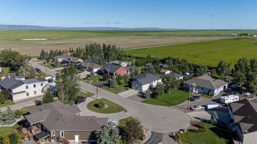 106 Derochie Drive West, Claresholm, AB 