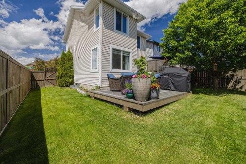 82 Brightondale Parade Se, Calgary, AB 