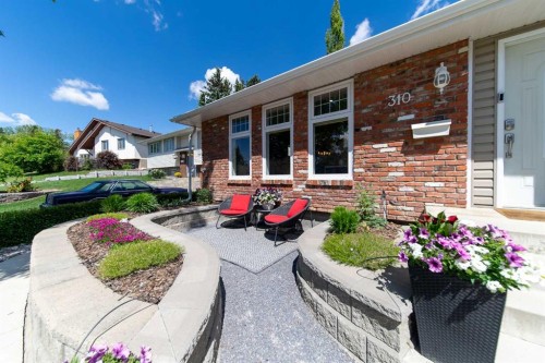 310 Silver Ridge Crescent Nw, Calgary, AB 