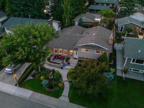 310 Silver Ridge Crescent Nw, Calgary, AB 