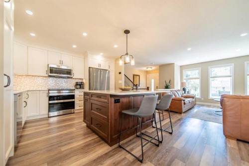 310 Silver Ridge Crescent Nw, Calgary, AB 