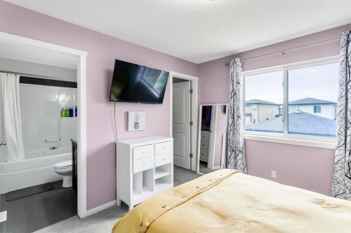 111 Walden Drive Se, Calgary, AB 