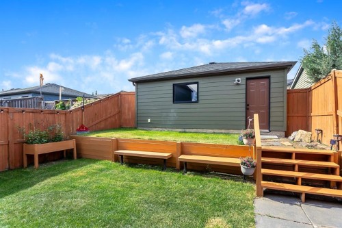 111 Walden Drive Se, Calgary, AB 