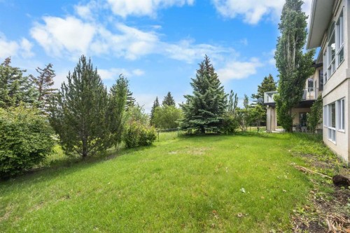 135 Hamptons Terrace Nw, Calgary, AB 