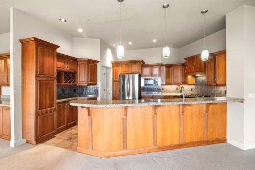 135 Hamptons Terrace Nw, Calgary, AB 