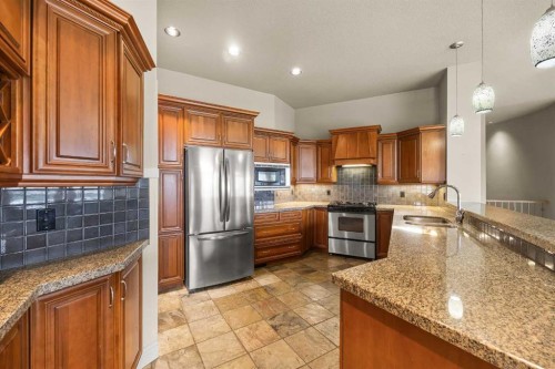 135 Hamptons Terrace Nw, Calgary, AB 