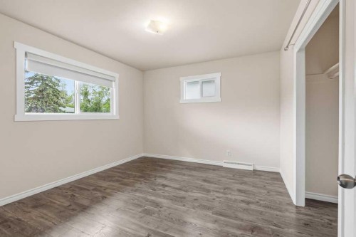 7428 23 Street Se, Calgary, AB 