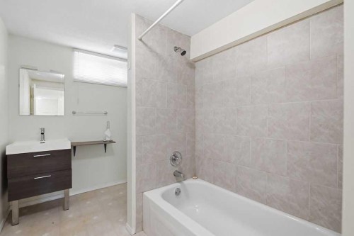 7428 23 Street Se, Calgary, AB 