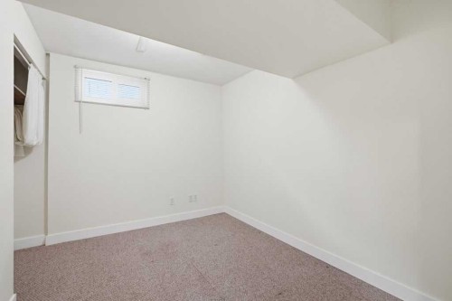 7428 23 Street Se, Calgary, AB 