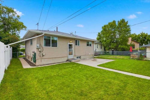 7428 23 Street Se, Calgary, AB 