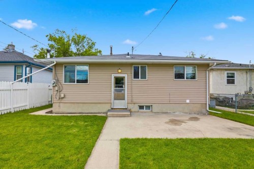 7428 23 Street Se, Calgary, AB 