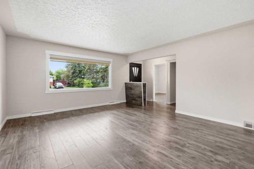 7428 23 Street Se, Calgary, AB 