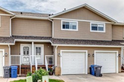 5-2002 22 Avenue Bowden, AB T0M 0K0