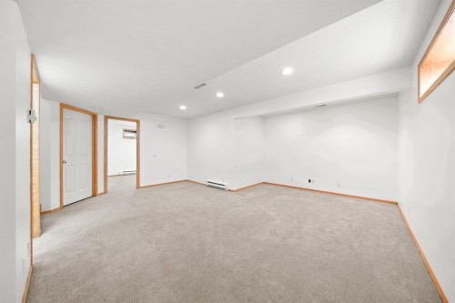 41 Bow Ridge Drive, Cochrane, AB - Indoor Photo Showing Other Room