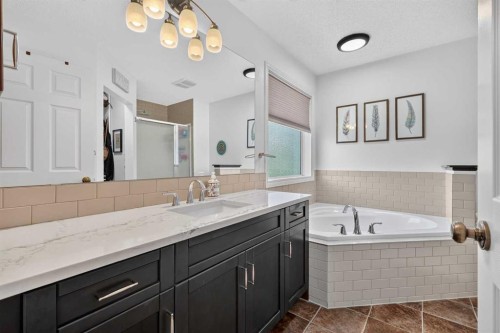 240 Auburn Glen Manor Se, Calgary, AB 