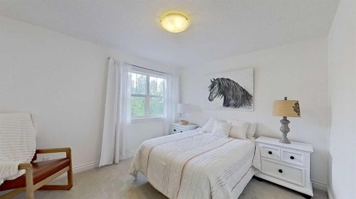 24-33049 Range Road 12, Rural Mountain View County, AB - Indoor Photo Showing Bedroom