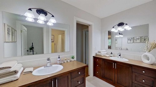 24-33049 Range Road 12, Rural Mountain View County, AB - Indoor Photo Showing Bathroom
