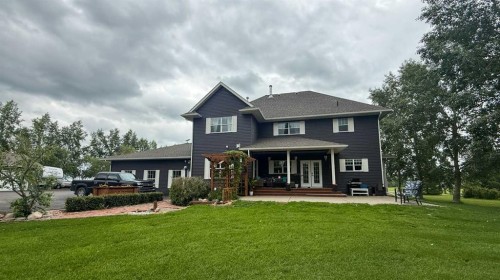 24-33049 Range Road 12, Rural Mountain View County, AB - Outdoor With Facade