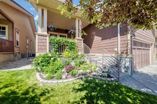 253 Bridle Estates Road Sw, Calgary, AB 