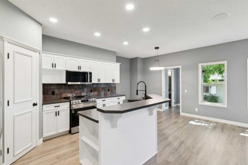 137 Prestwick Mews Se, Calgary, AB 