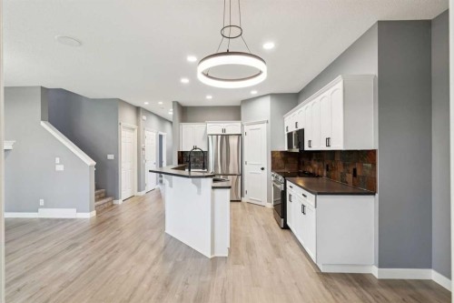 137 Prestwick Mews Se, Calgary, AB 