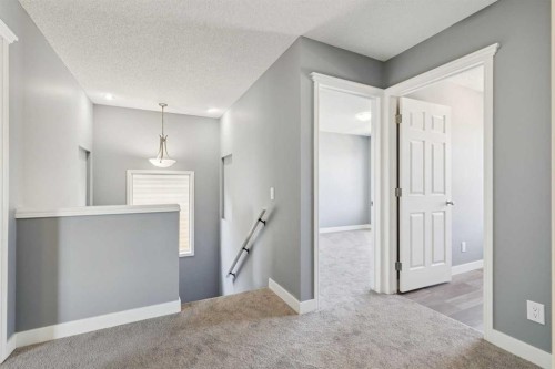 137 Prestwick Mews Se, Calgary, AB 