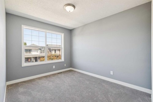 137 Prestwick Mews Se, Calgary, AB 