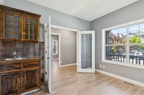 137 Prestwick Mews Se, Calgary, AB 