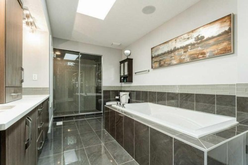 1939 26 Avenue Sw, Calgary, AB 