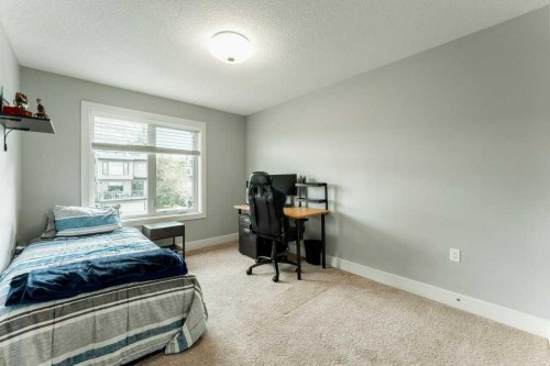 1939 26 Avenue Sw, Calgary, AB 