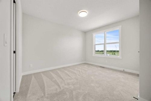 446 Kinniburgh Loop, Chestermere, AB 