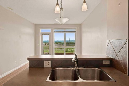 11-133 Rockyledge View Nw, Calgary, AB 