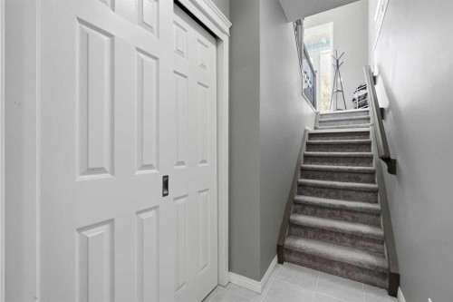 108 Cityside Park Ne, Calgary, AB 