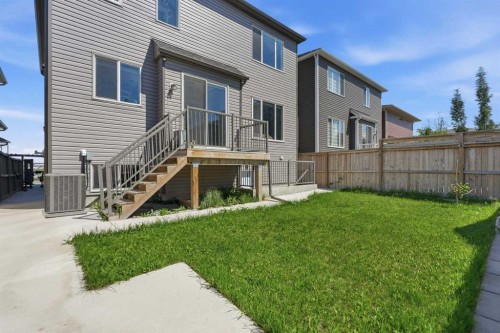 108 Cityside Park Ne, Calgary, AB 