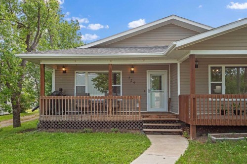 229 3 Avenue Ne, Three Hills, AB 