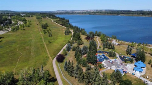 1439 90 Avenue Sw, Calgary, AB 